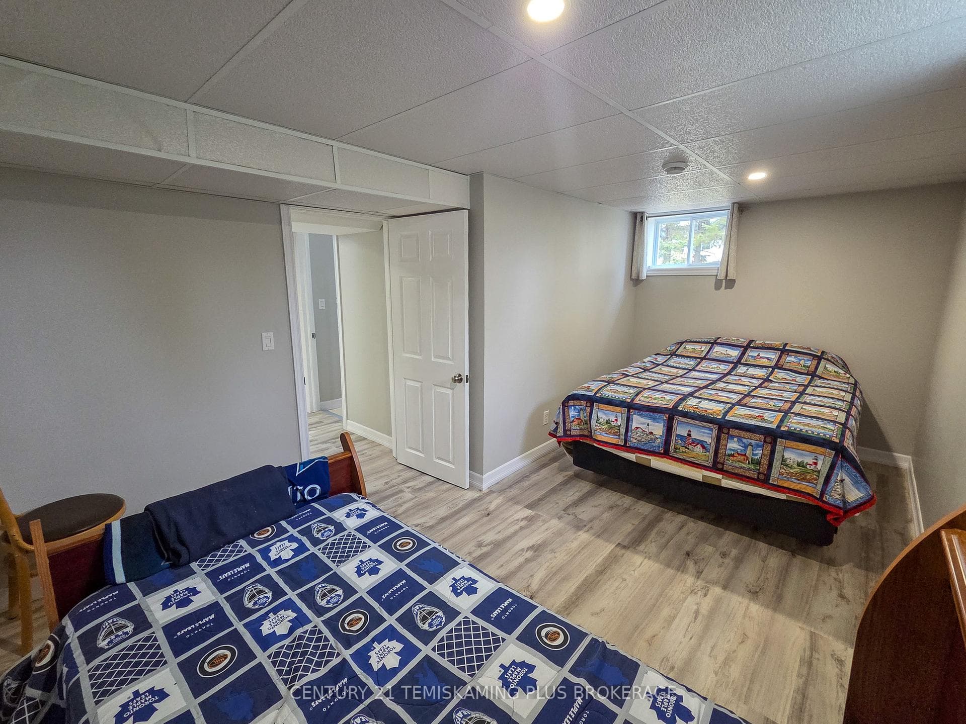 254 Laurette Street photo 26