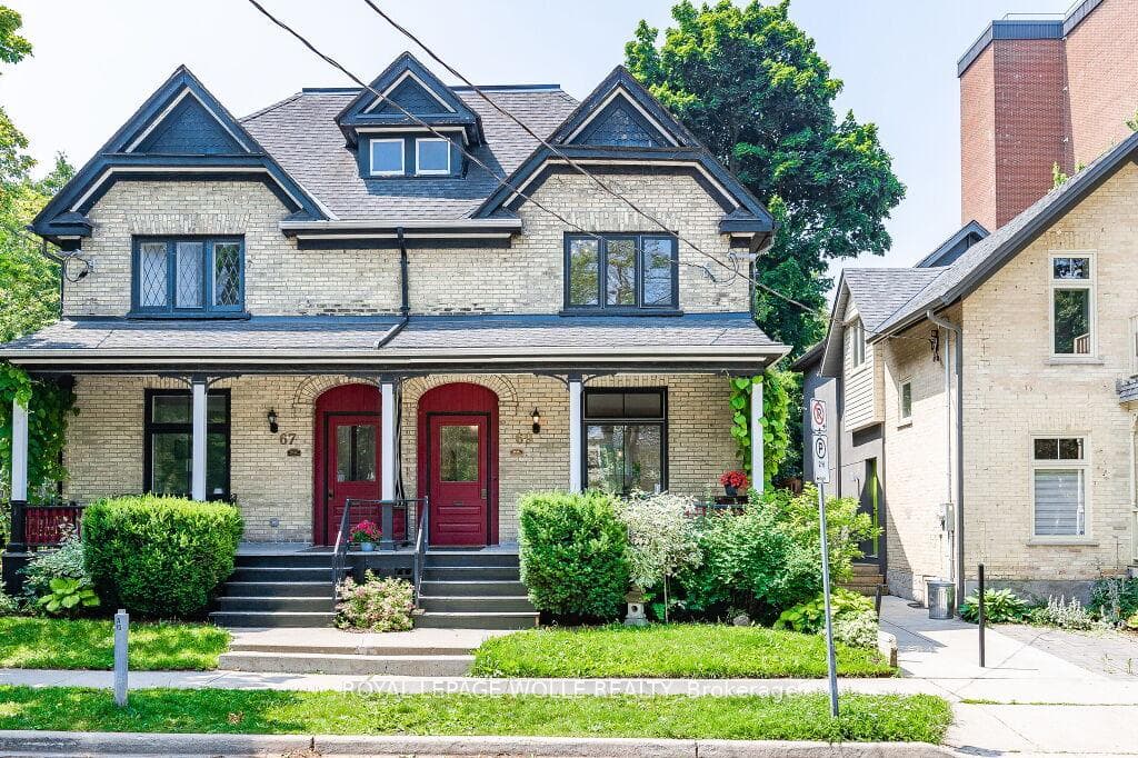 69 Ahrens Street photo 1