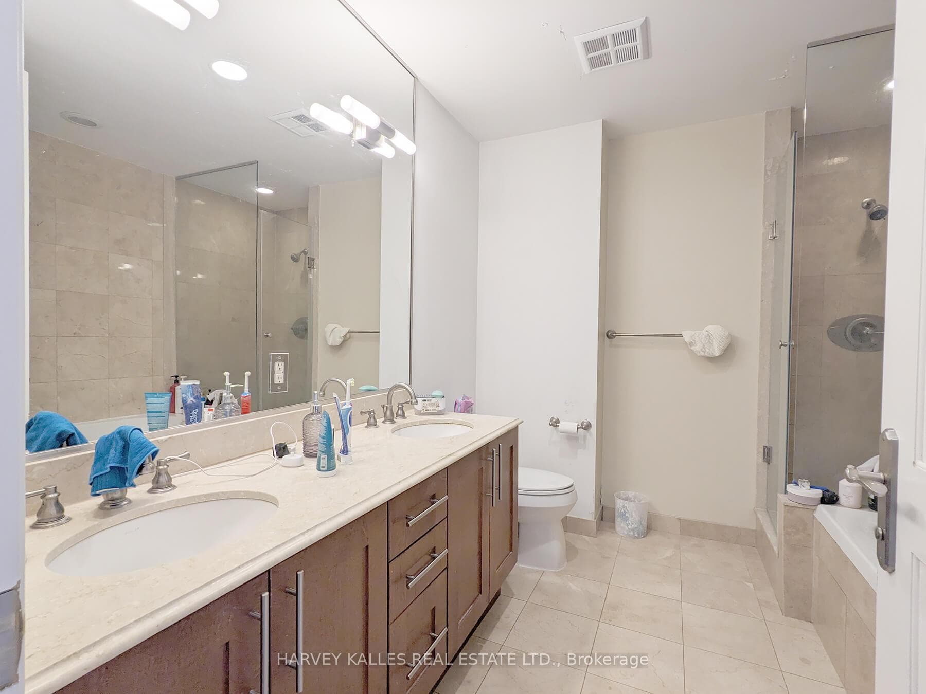 761 Bay Street Unit 4302 photo 20