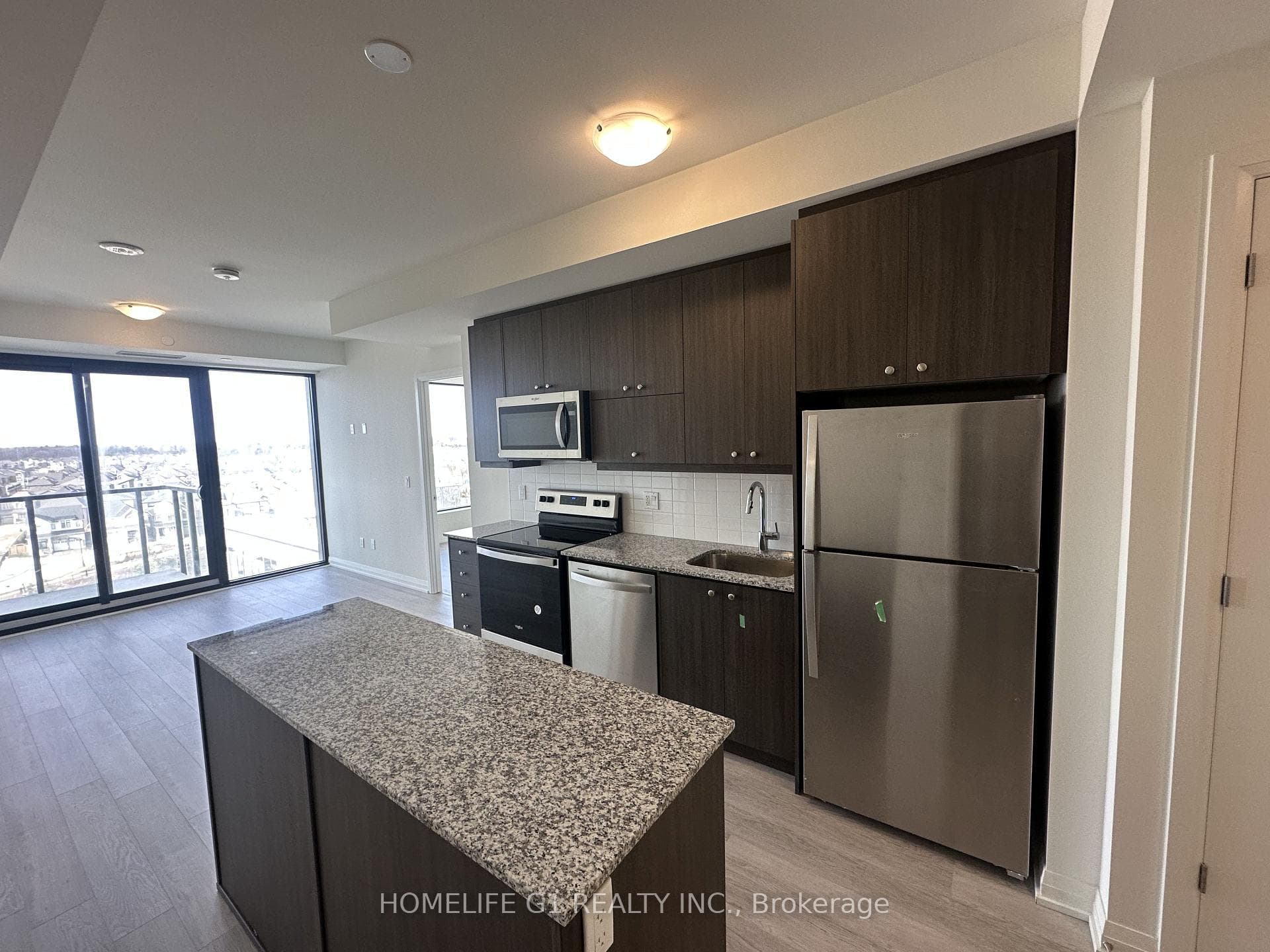 1415 Dundas Street Unit 810 photo 7
