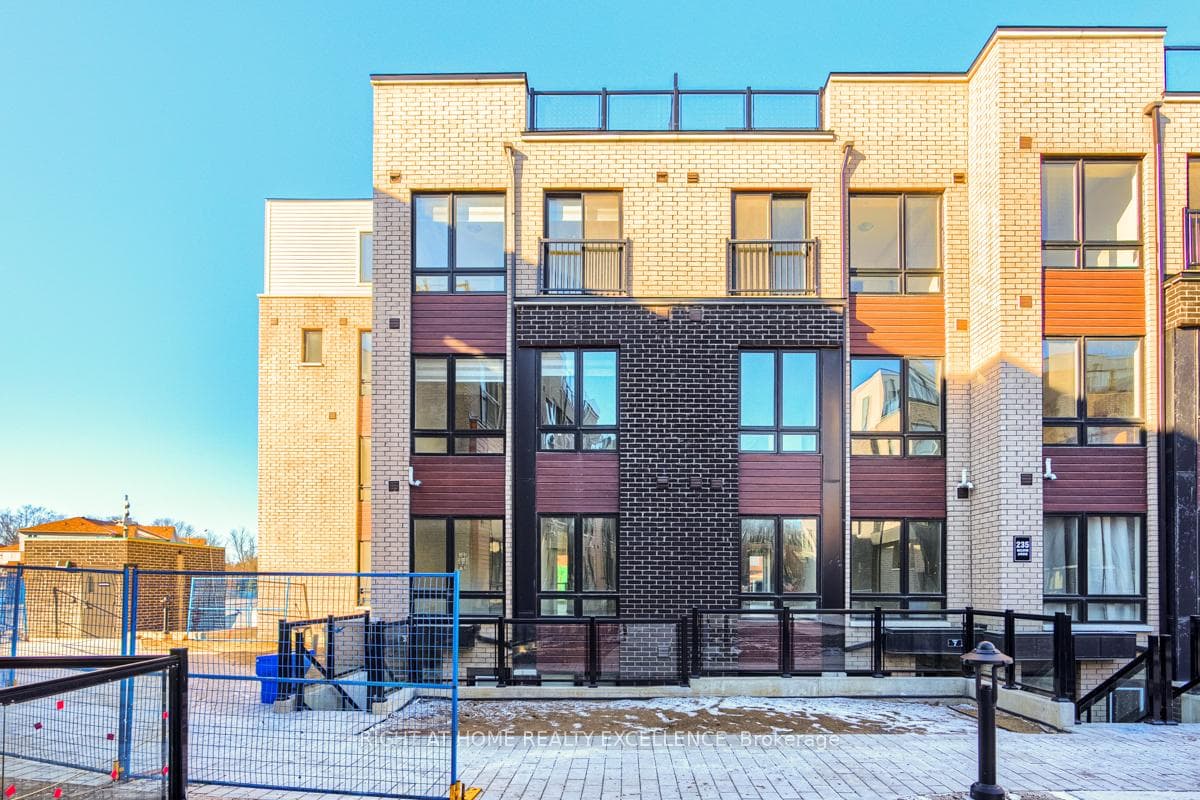 235 Mclevin Avenue Unit 3 photo 1