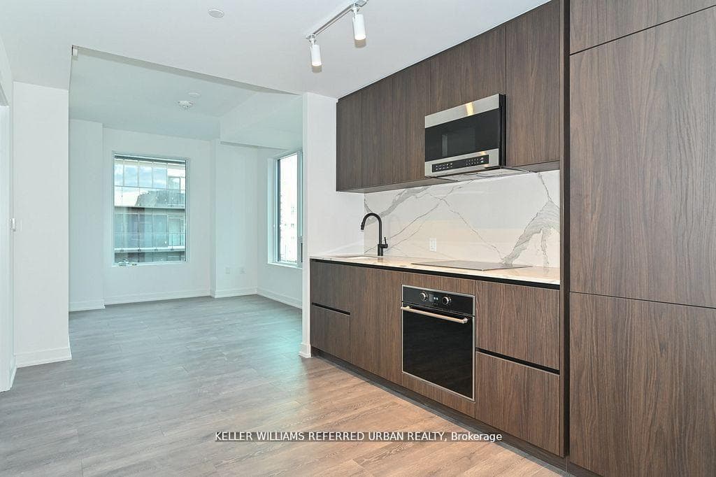 127 Broadway Avenue Unit S807 photo 11