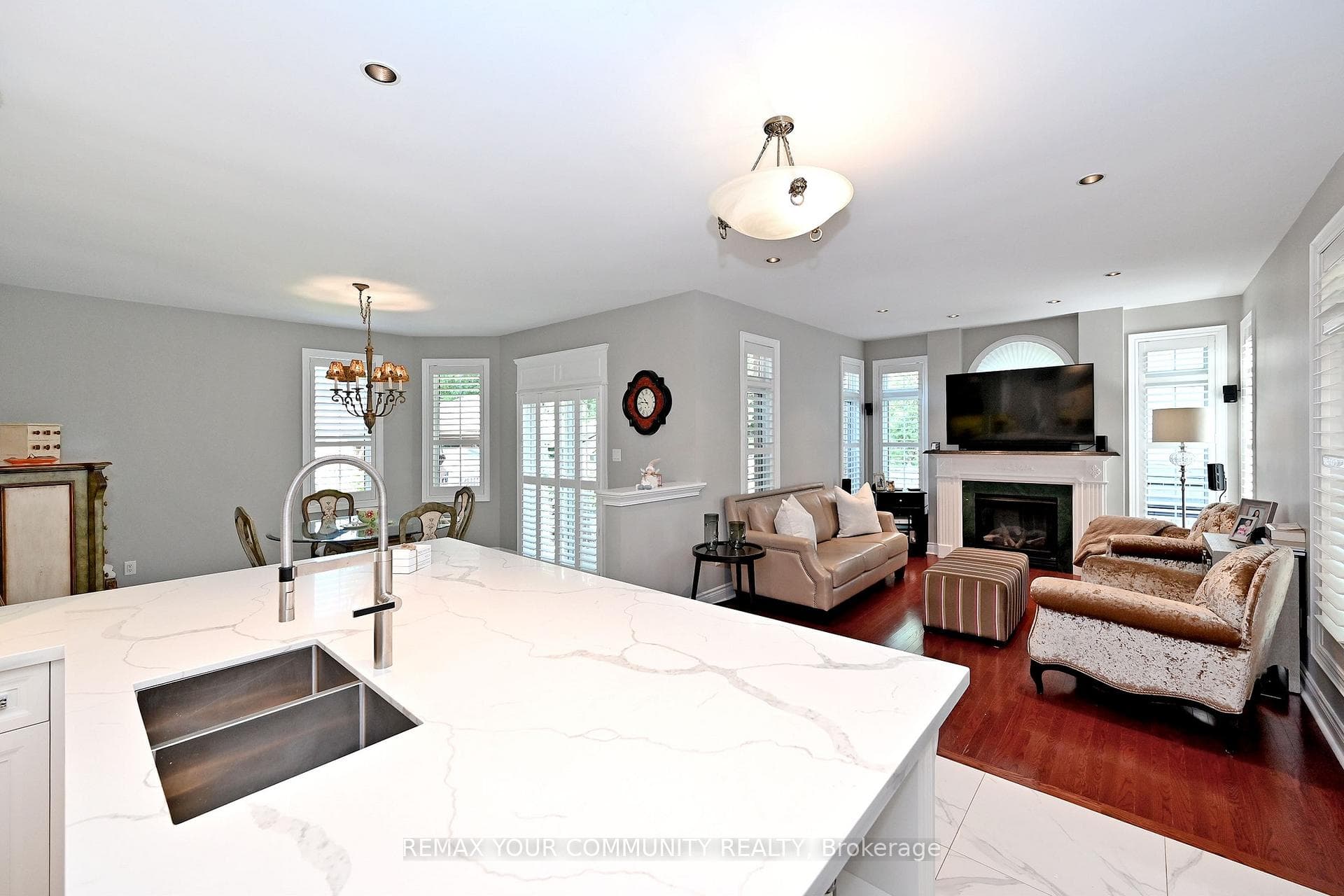 2 Winterberry Drive photo 25
