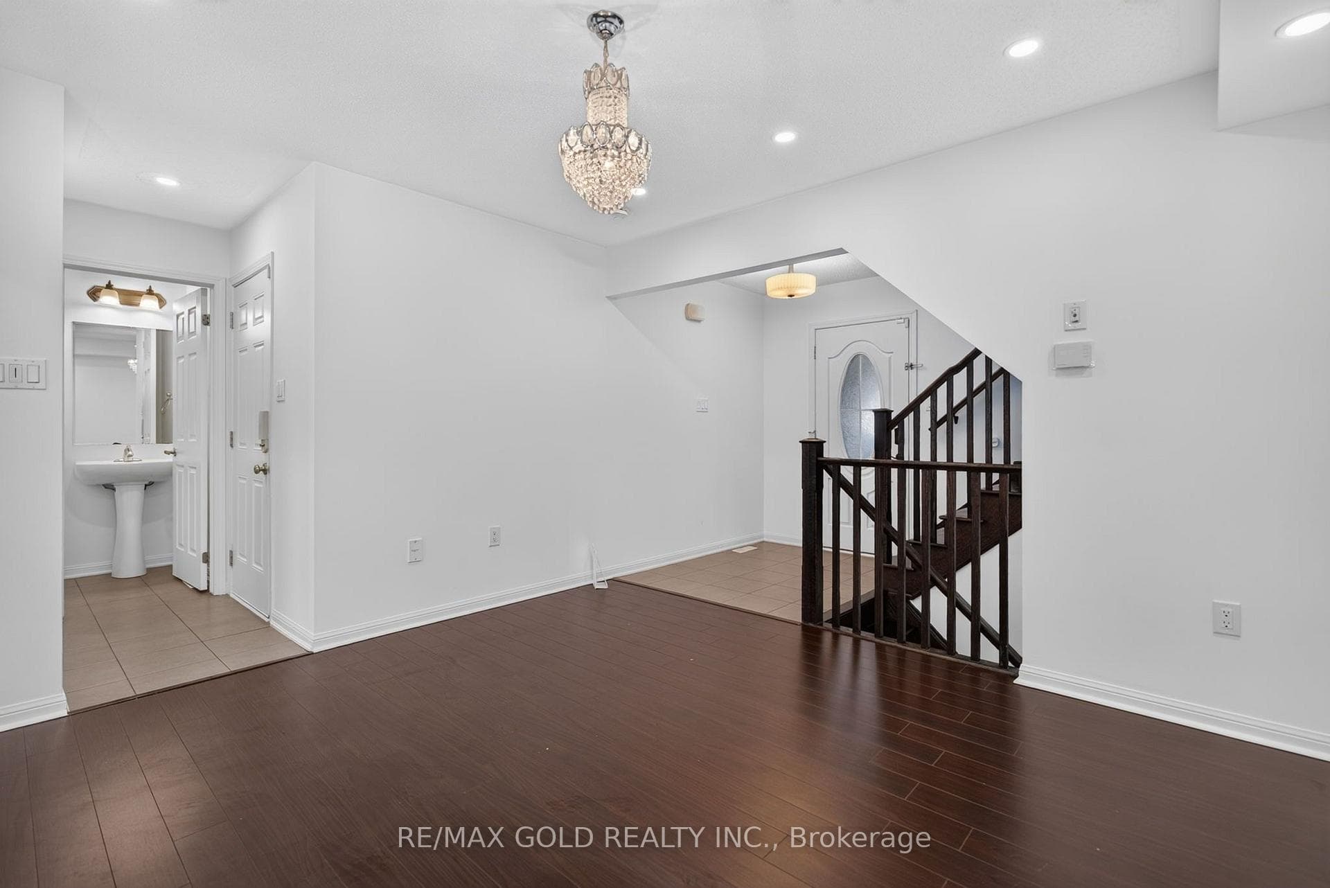 443 Cavanagh Lane photo 10