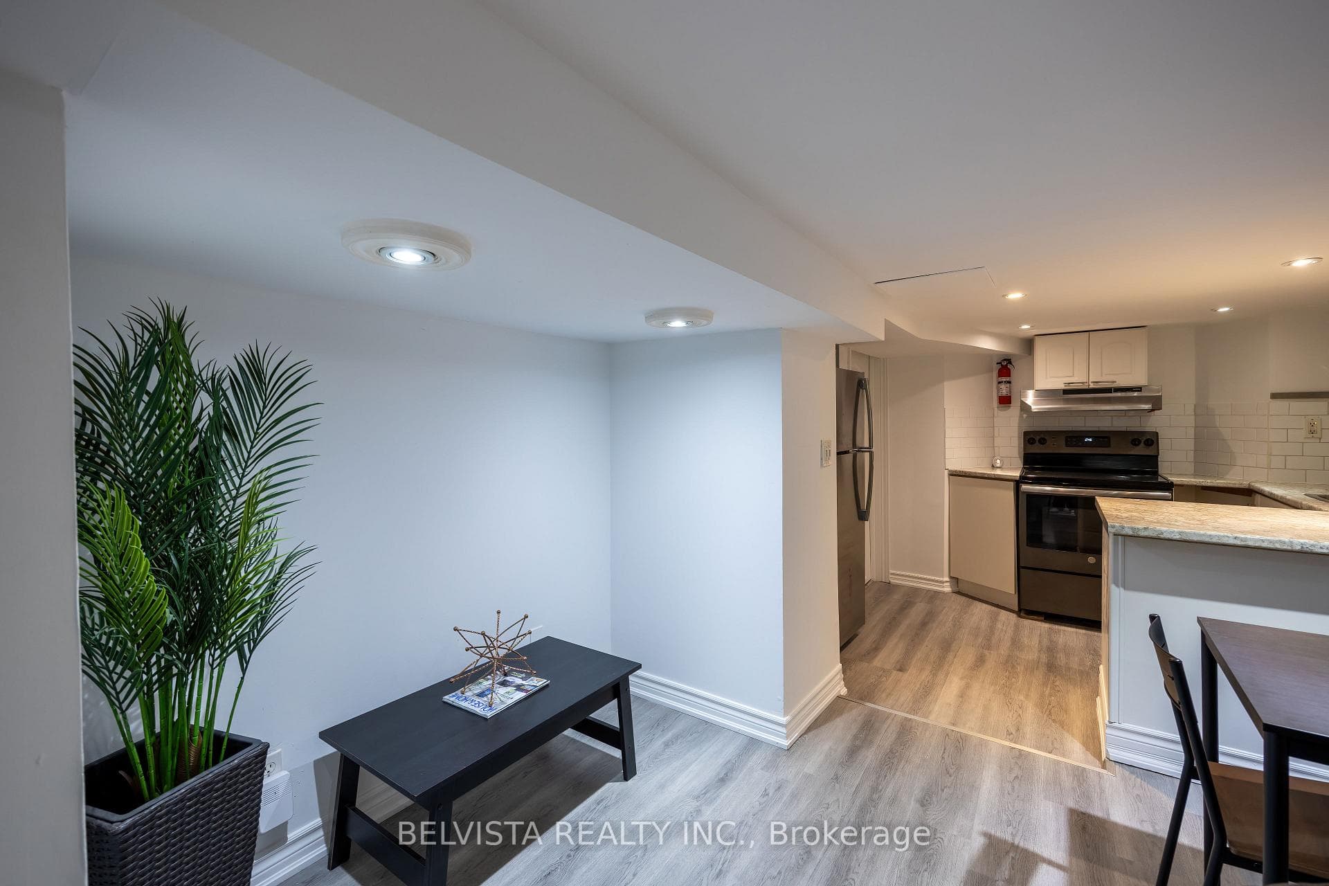 478 Adelaide Avenue Unit BSMT photo 11