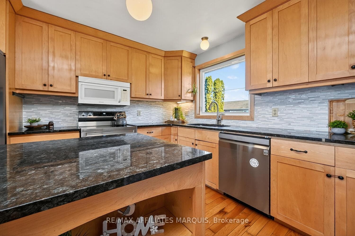 34 Joseph Street photo 22
