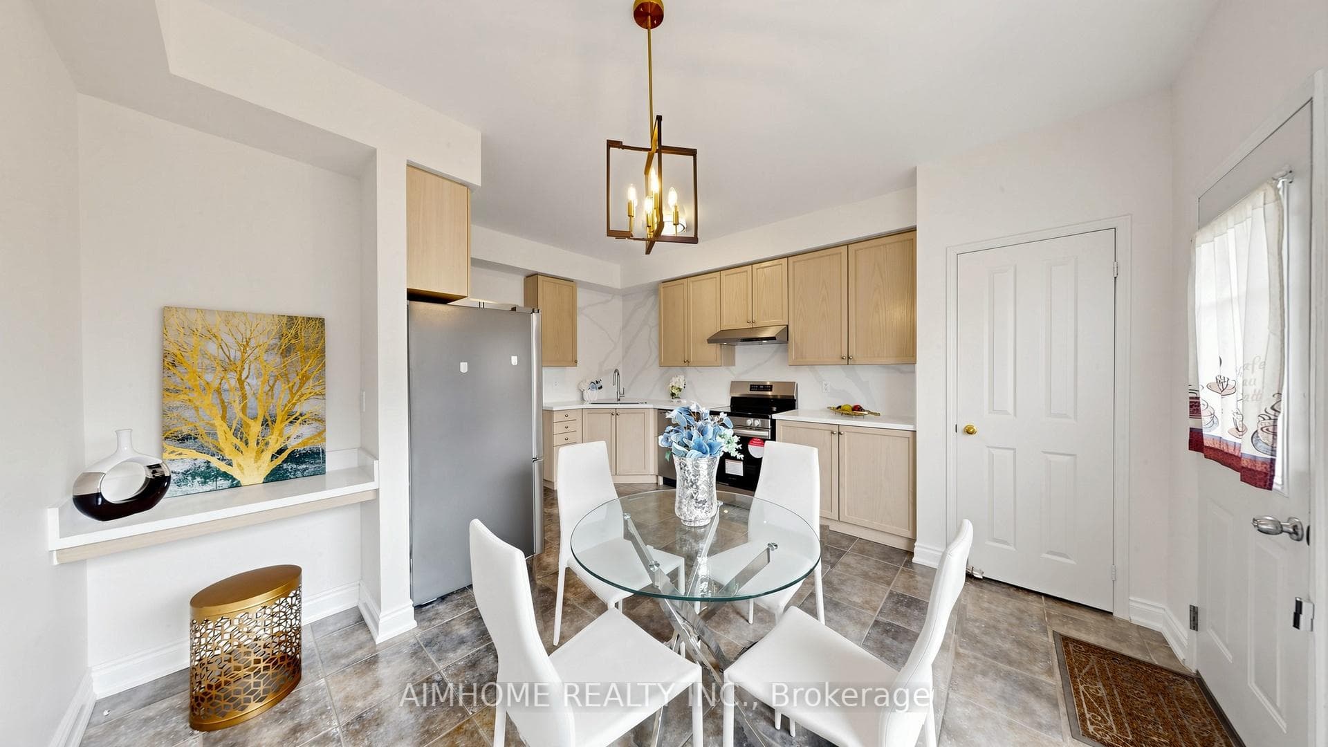 87 Bur Oak Avenue photo 9