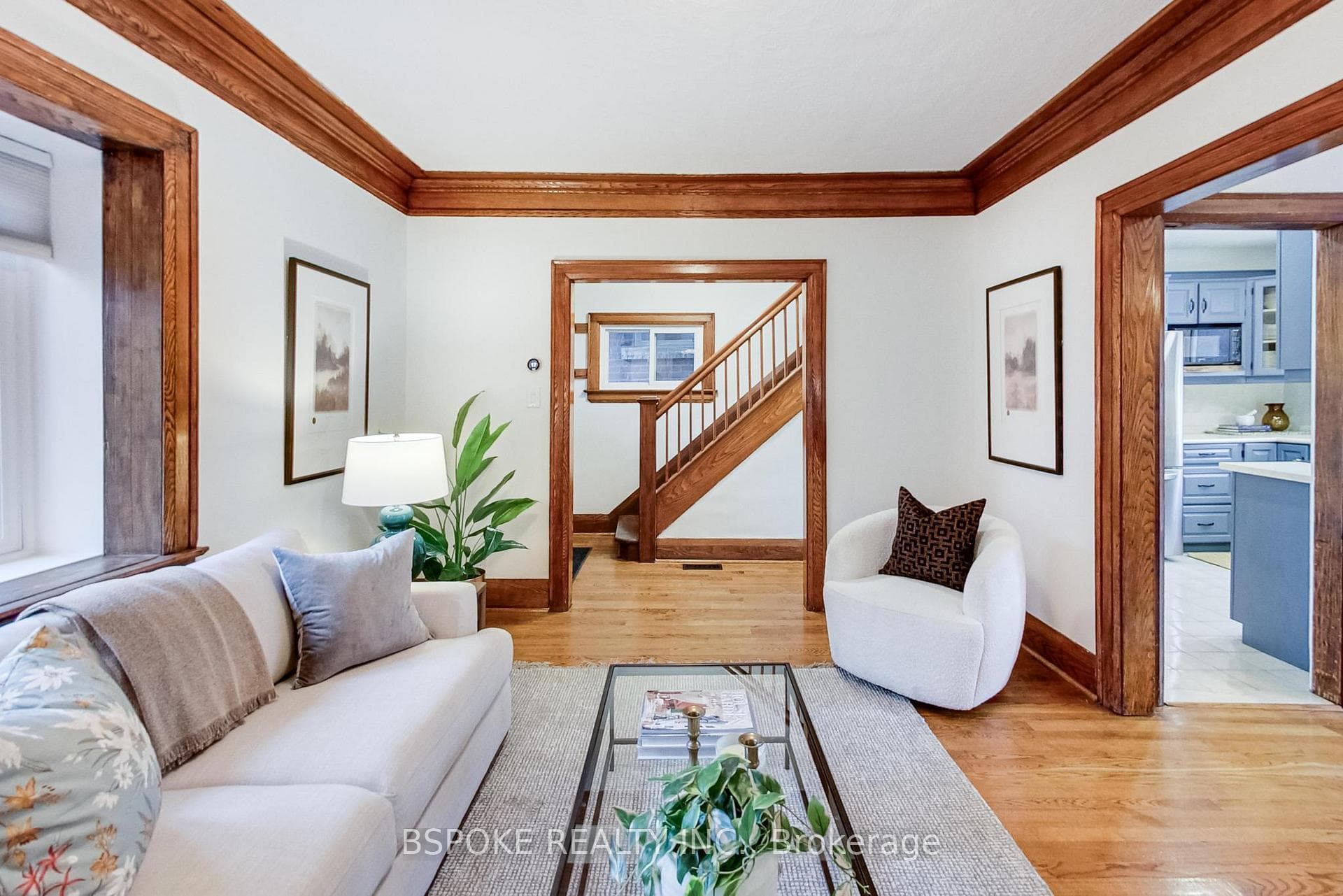 75 Evelyn Avenue photo 5
