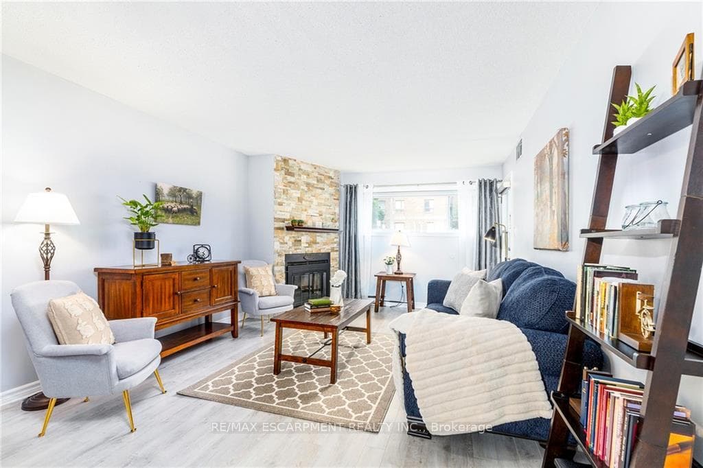 78 Roehampton Avenue Unit 116 photo 3