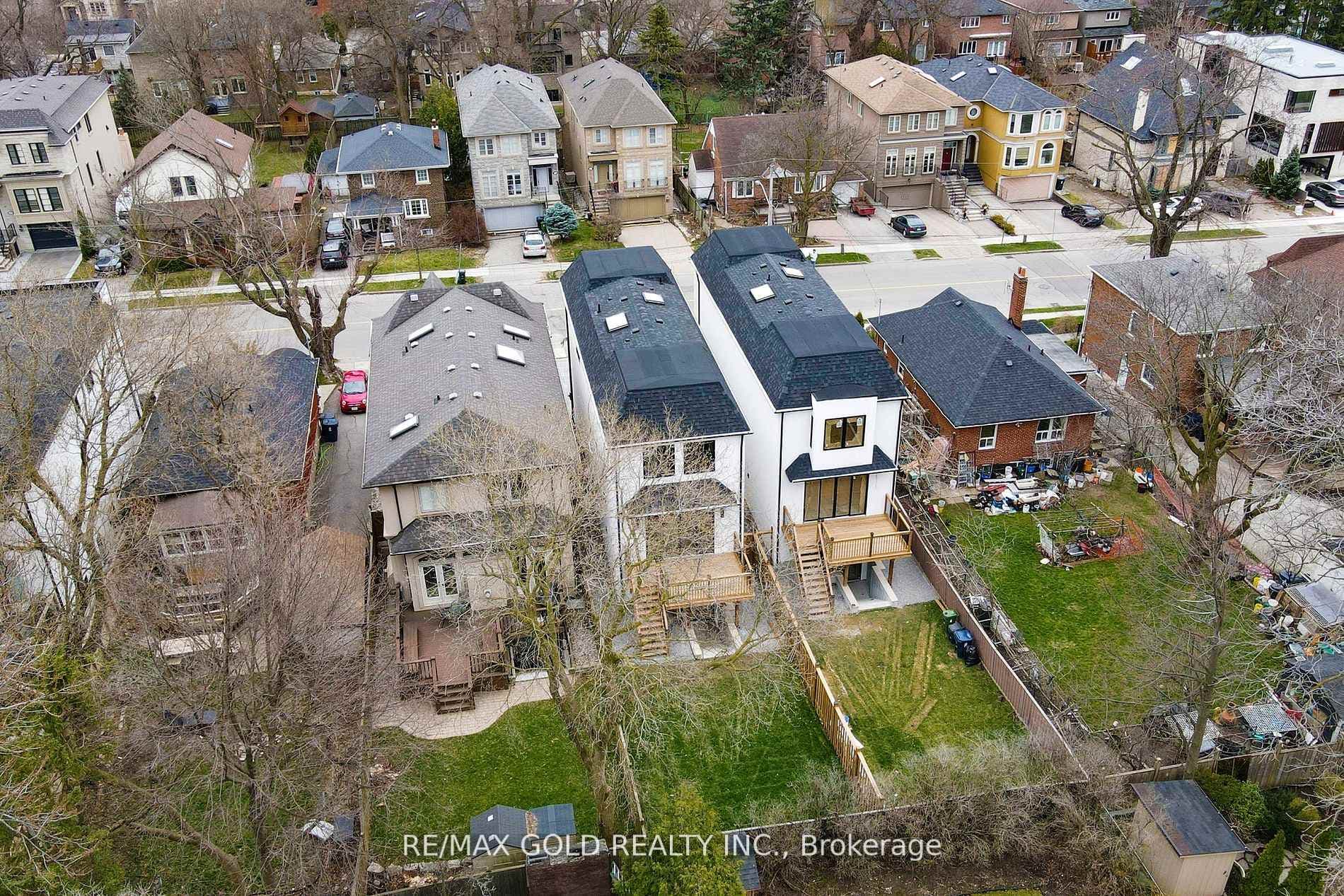 42A Florence Avenue photo 34
