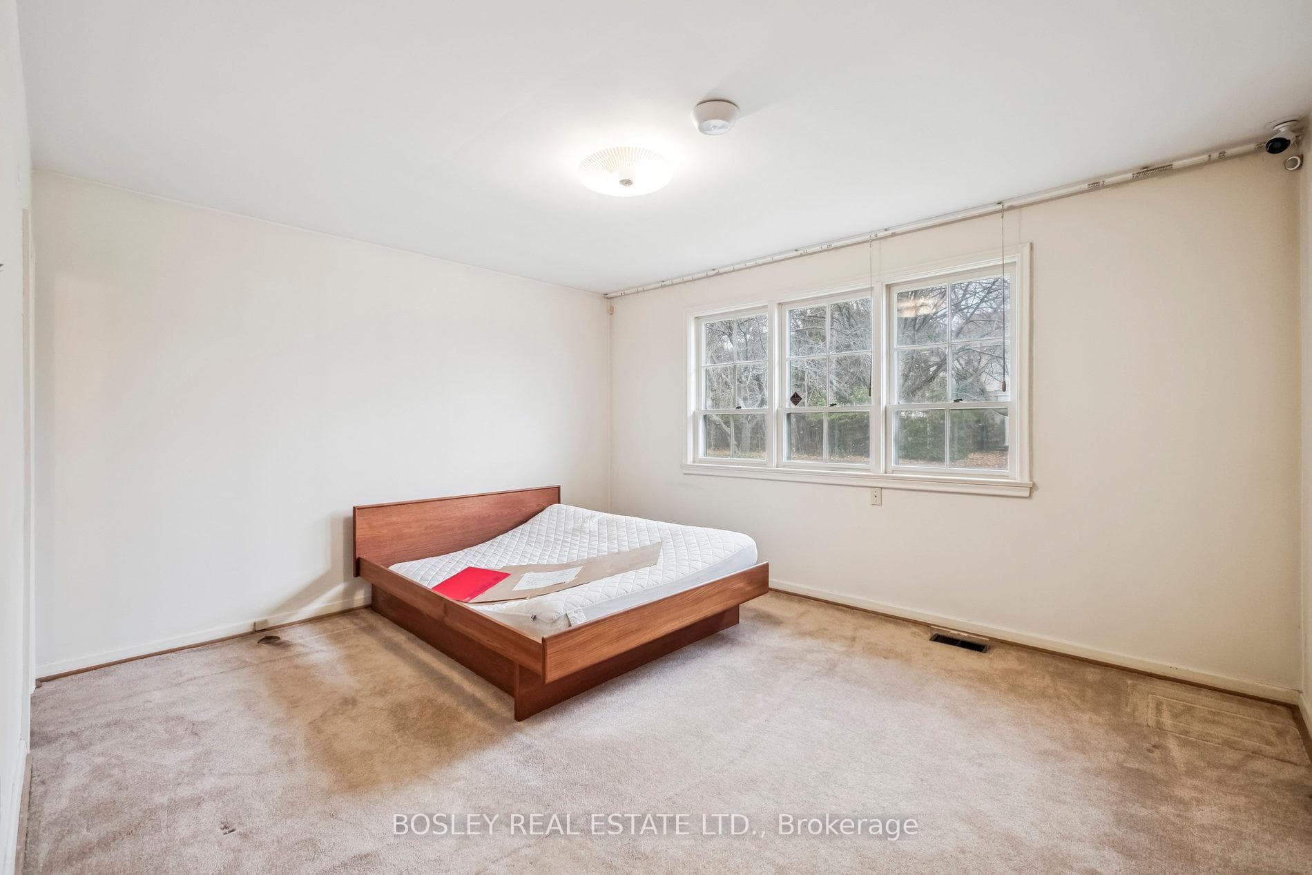 120 Fenn Avenue photo 26