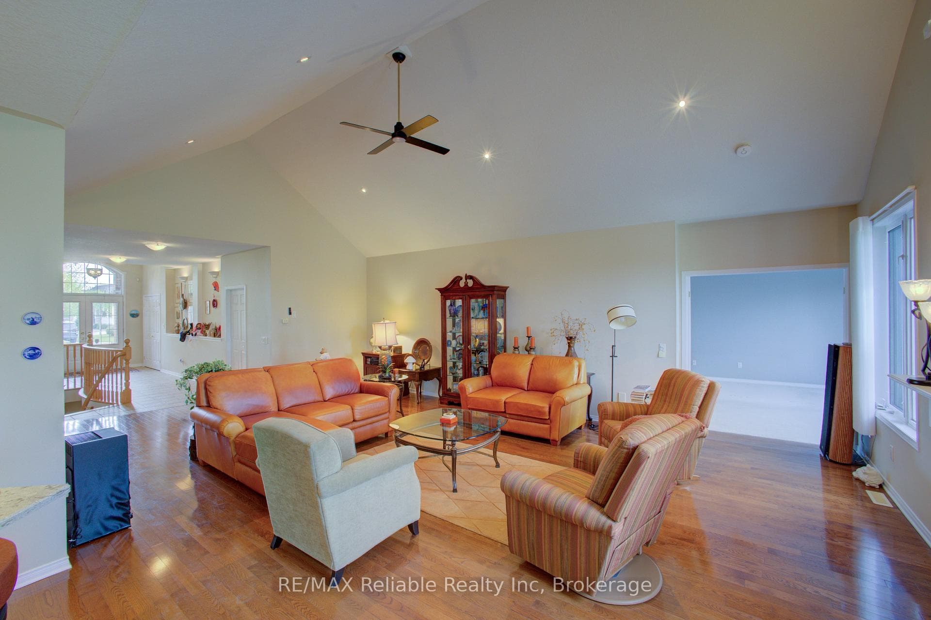 16 Stornoway Crescent photo 6