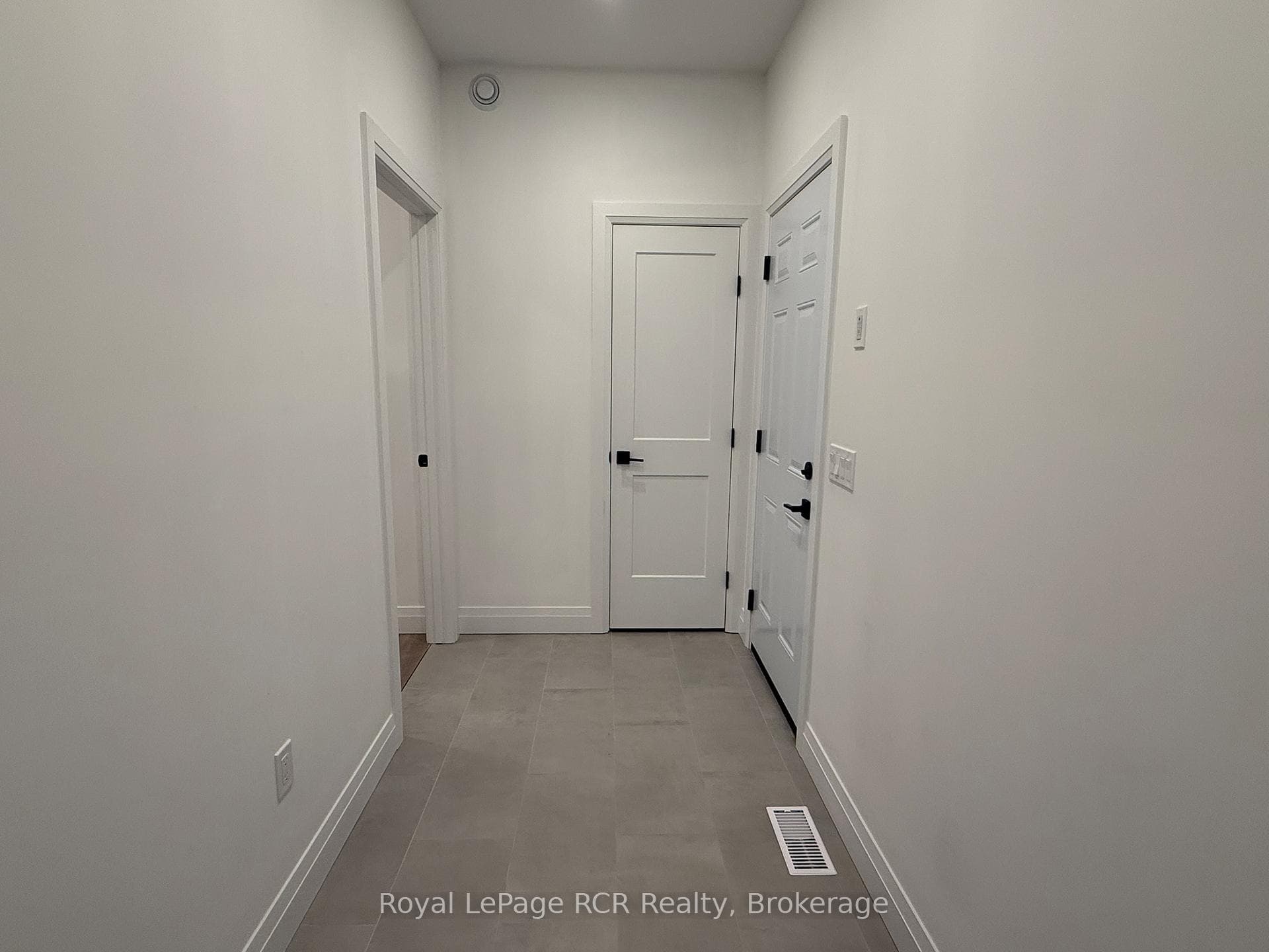170 Elgin Street photo 32