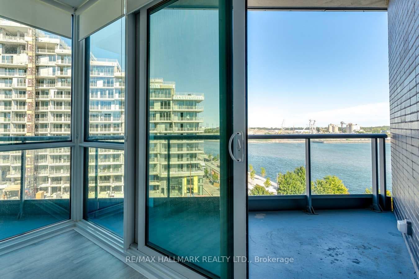 1 Edgewater Drive Unit 617 photo 19