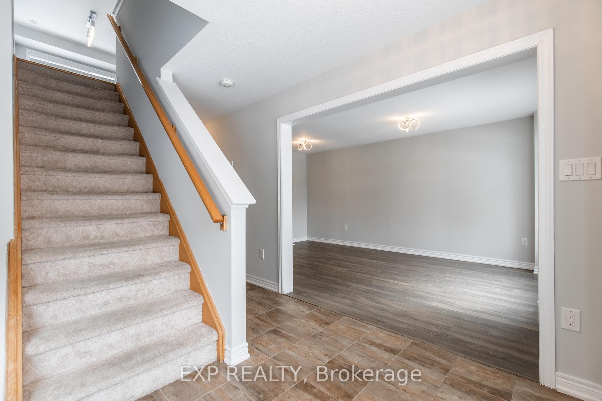 11 Canoe Lane photo 6
