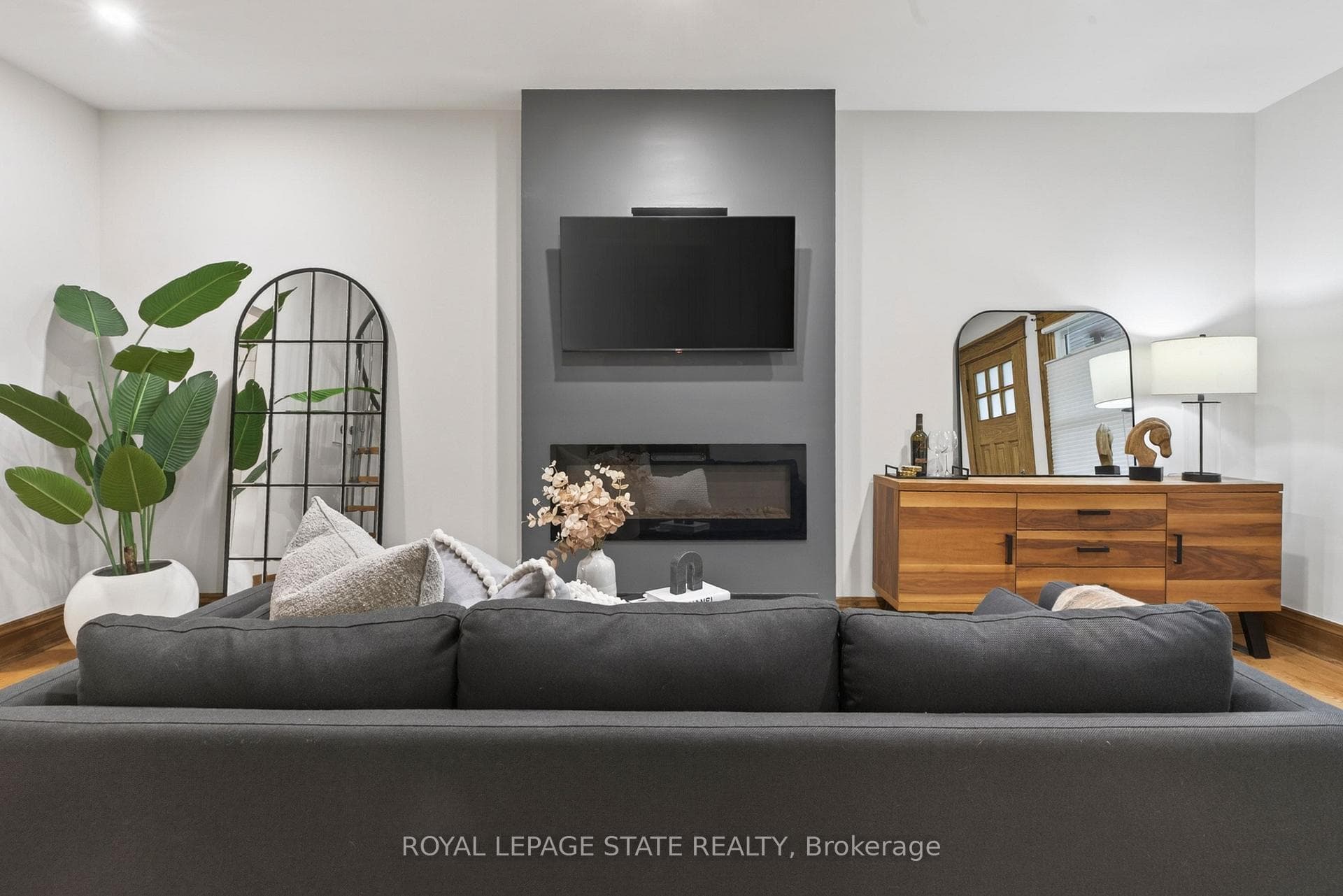 105 Highland Avenue photo 11