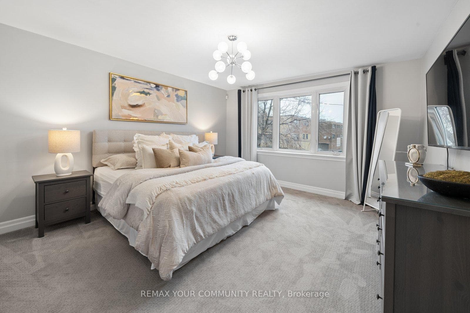 19 Newbury Lane photo 17