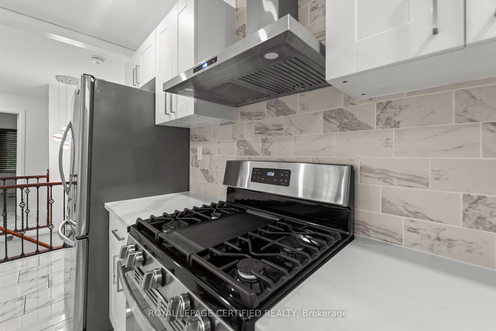 25 Eby Street photo 11