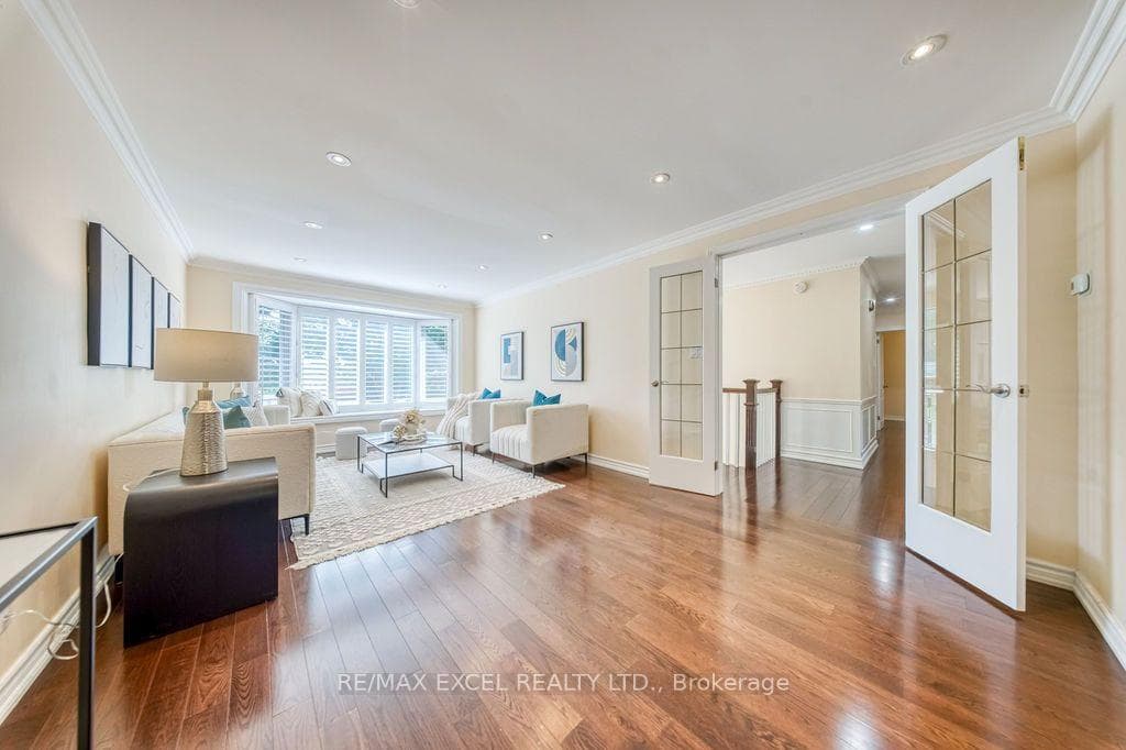 120 Drakefield Road photo 4