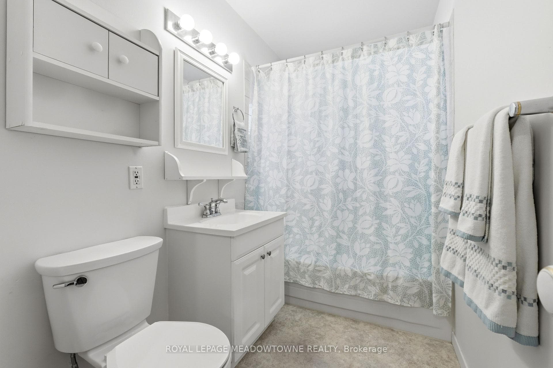 177 Delrex Boulevard photo 12