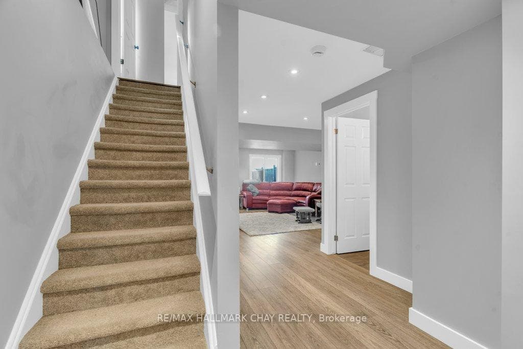 3 Davison Drive photo 25