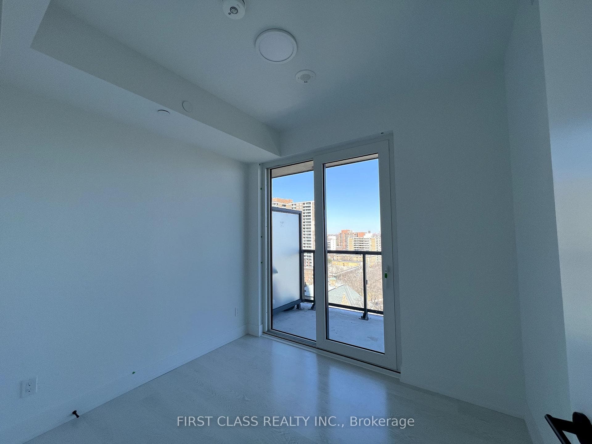 308 Jarvis Street Unit 1212 photo 12