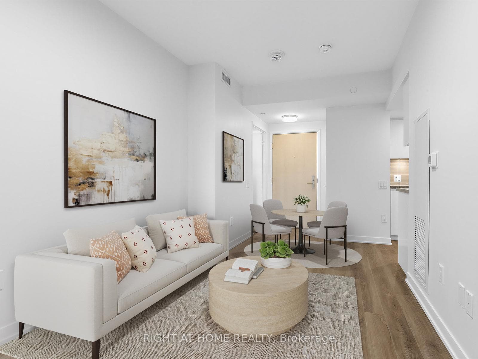 LIVING/DINING ROOM