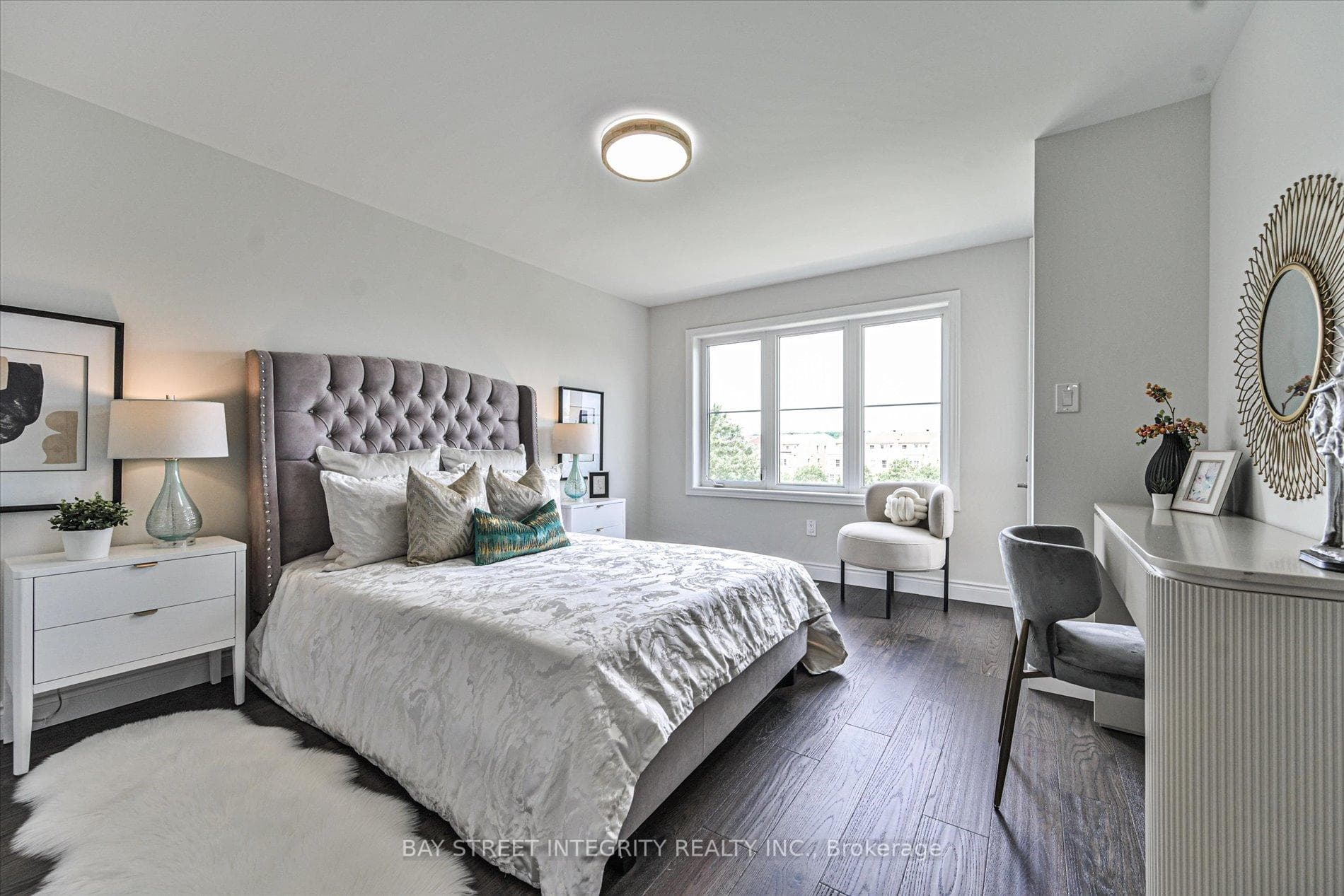 49 Victor Herbert Way photo 18