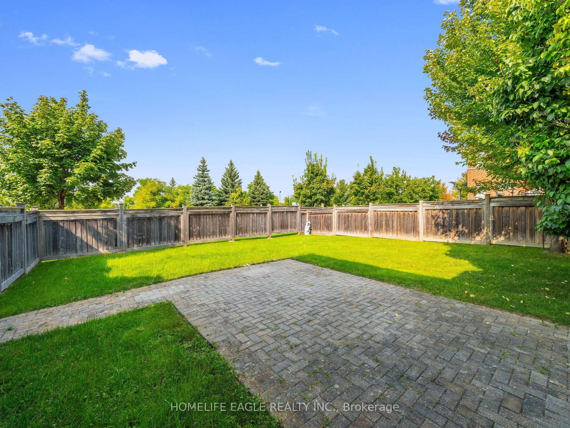 47 Hartwell Way photo 40