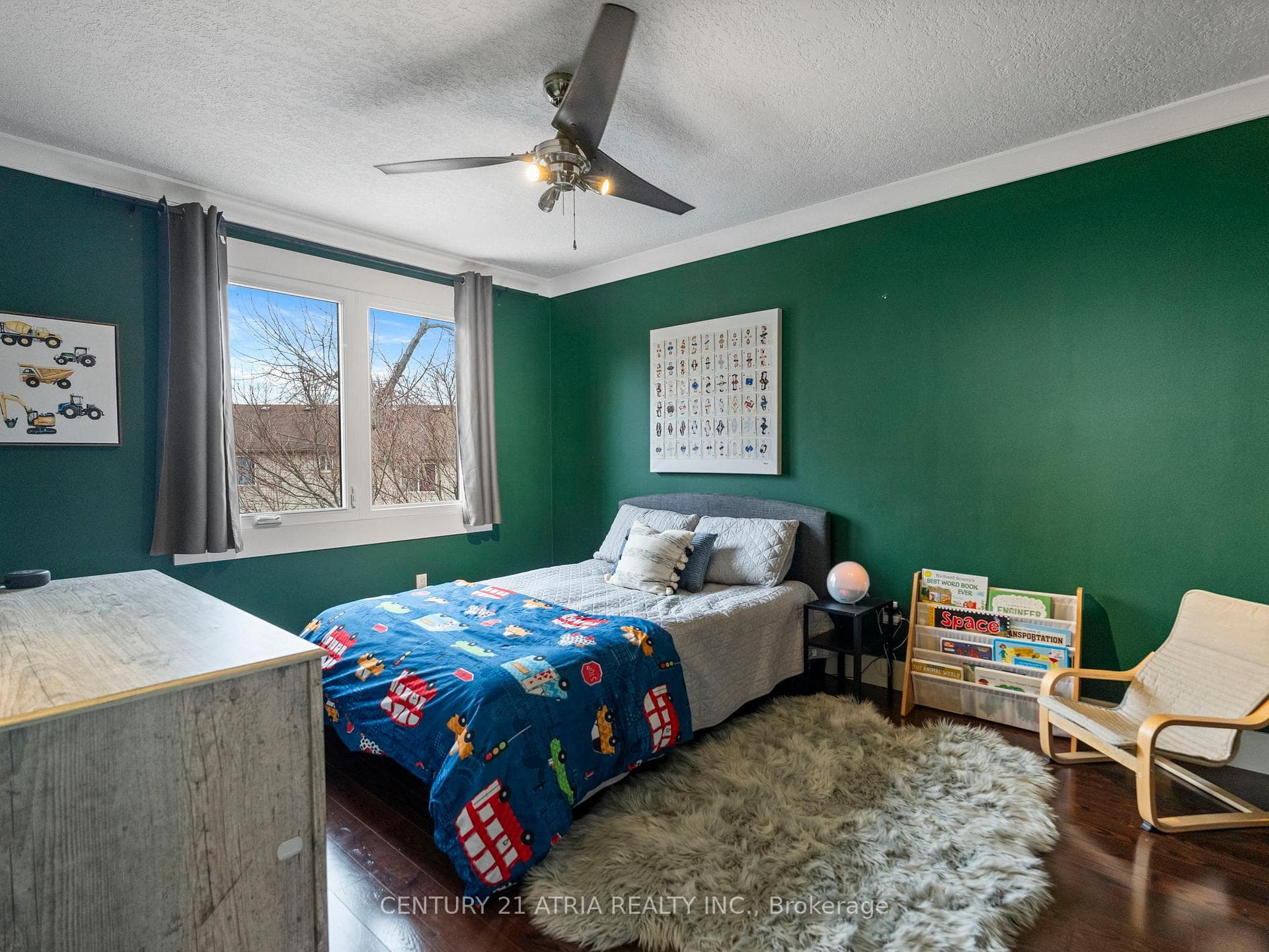 3 Parklawn Drive photo 24