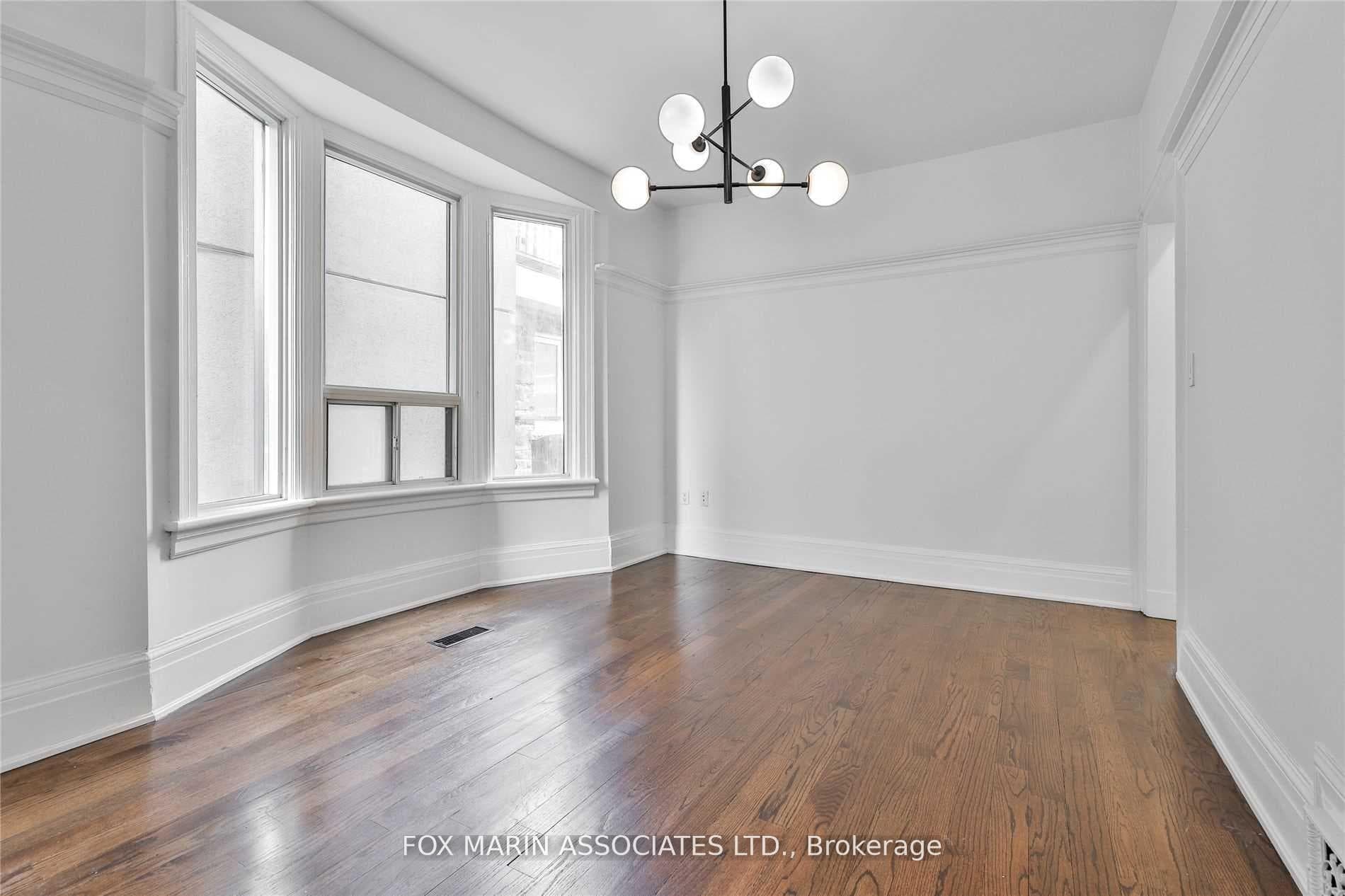 213 Grace Street photo 9
