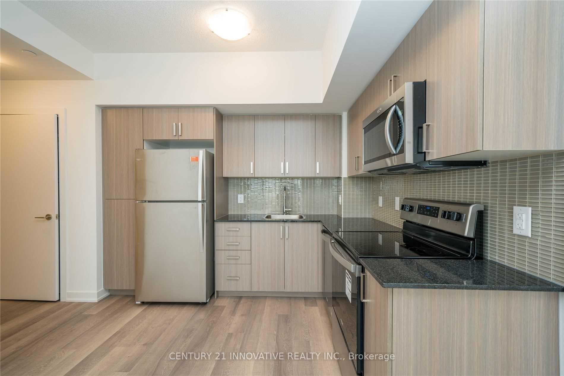 1603 Eglinton Avenue Unit 1301 photo 12