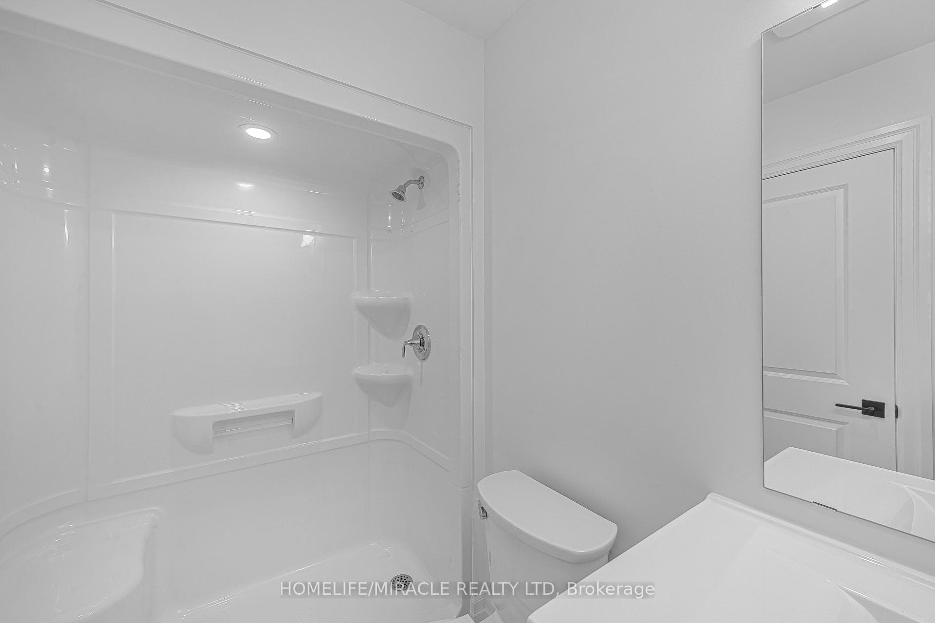 43 Markland Avenue photo 24