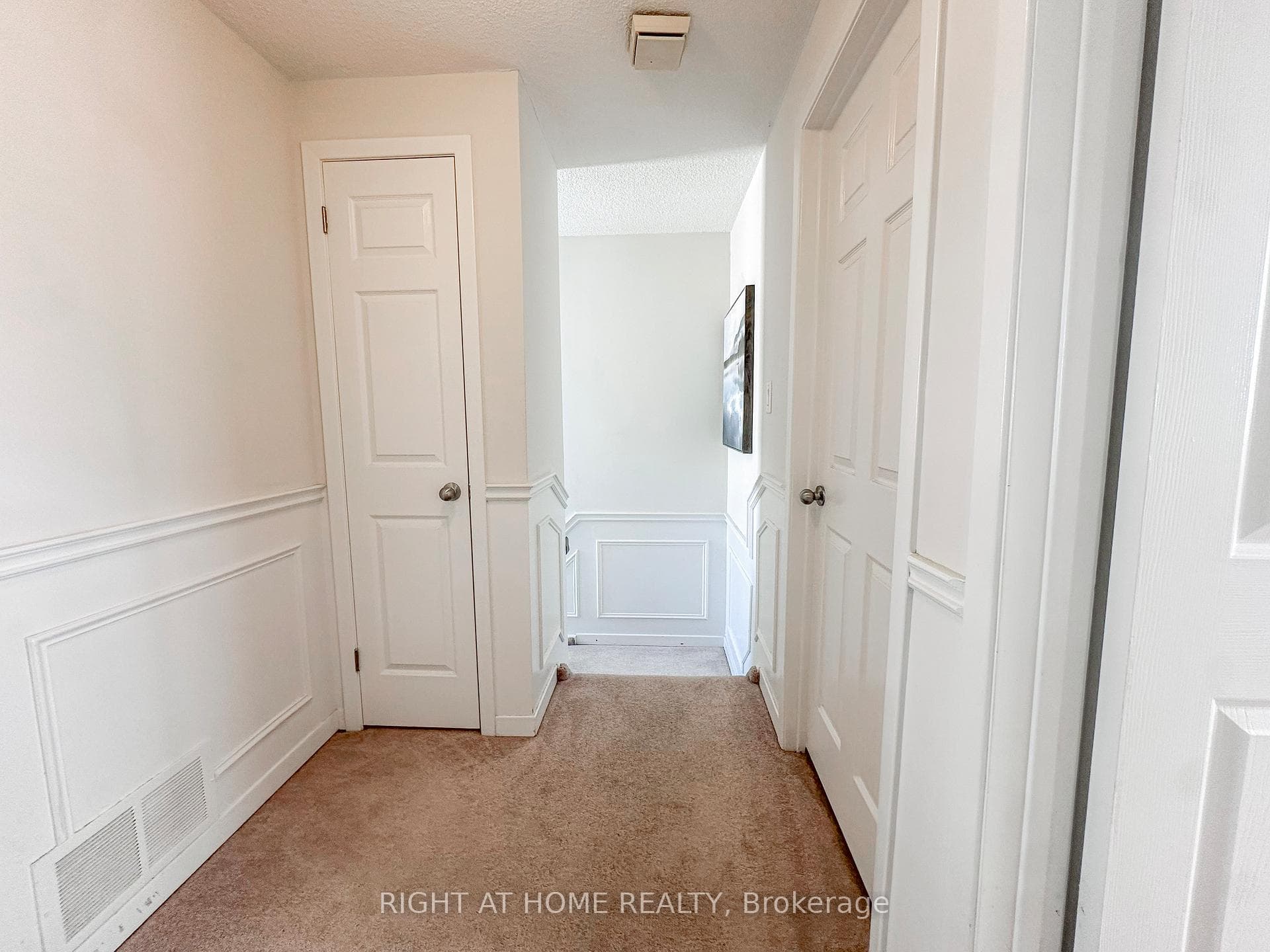 561 Childs Drive Unit 24 photo 17