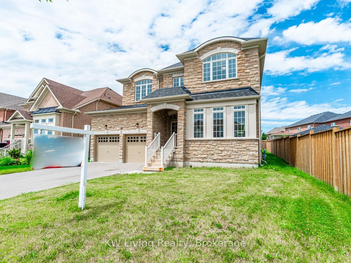 127 Copeland Crescent photo 1