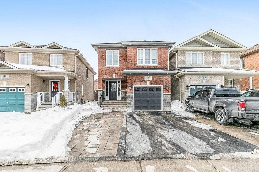 94 Weir Street photo 1