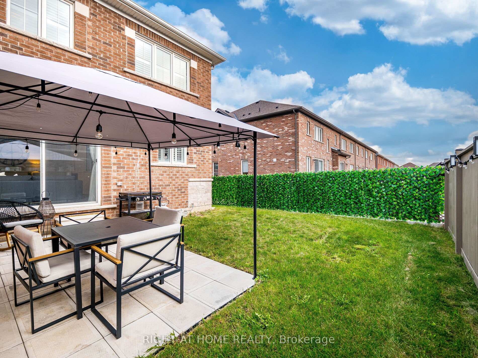 531 Bellflower Court photo 43