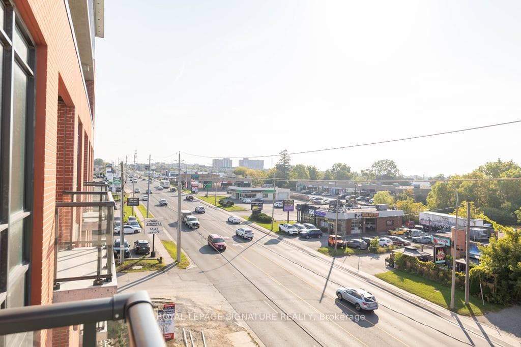 1010 Dundas Street Unit 511 photo 23