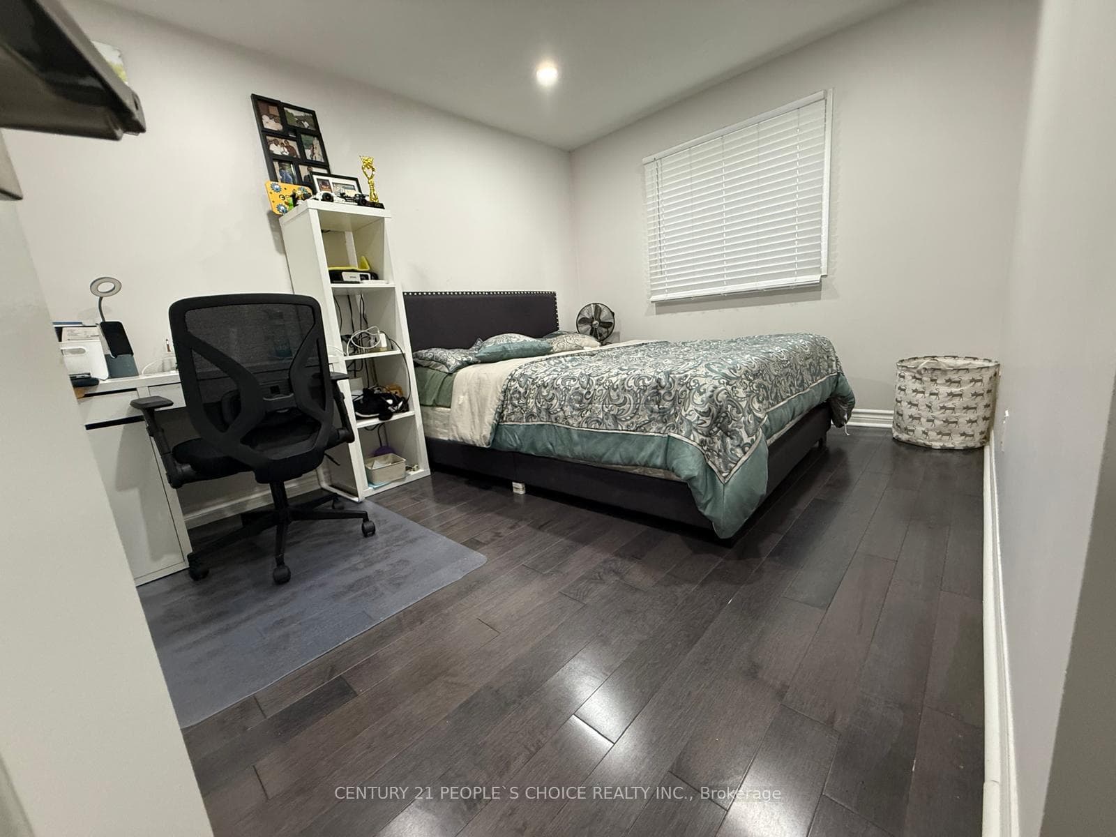 2753 Willowmore Way photo 19
