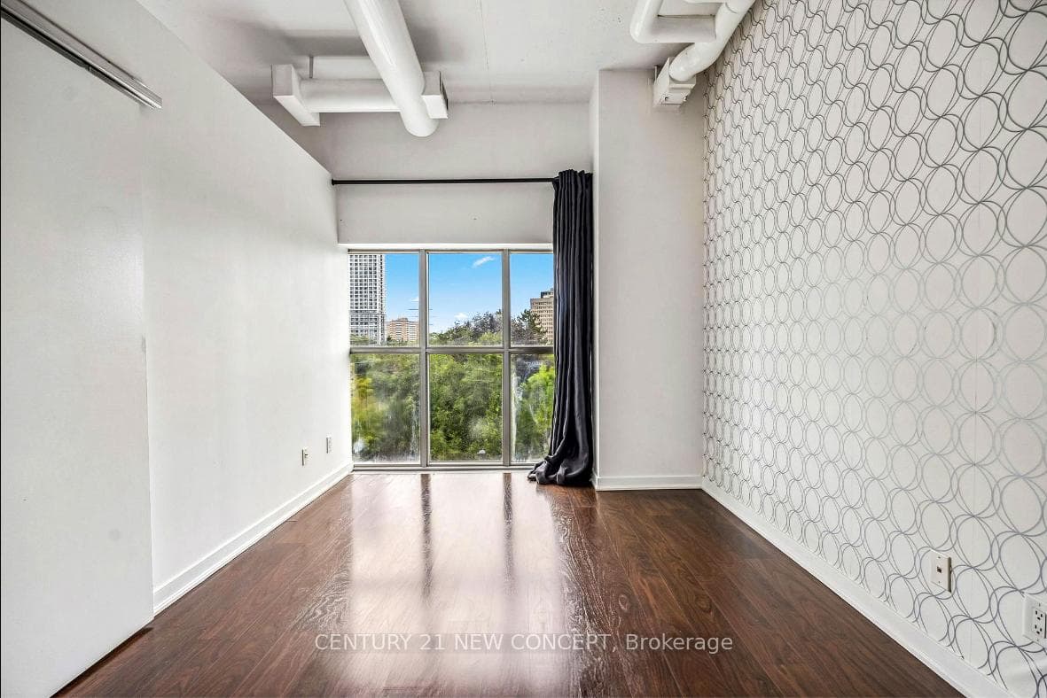 2 Fieldway Road Unit 302 photo 14