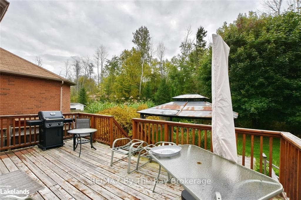 28 CHERRY SANDS Crescent photo 35