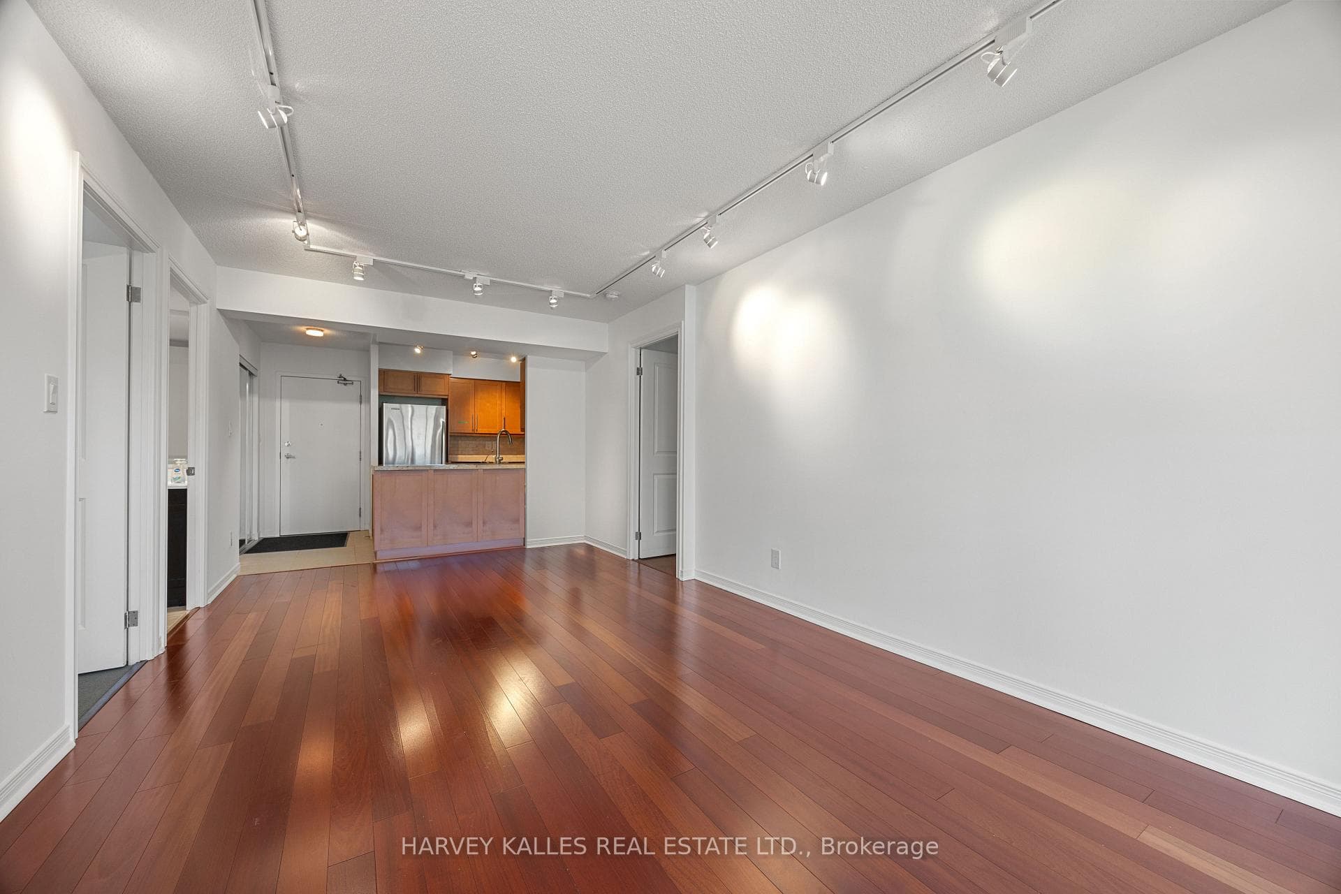 260 Merton Street Unit 601 photo 10
