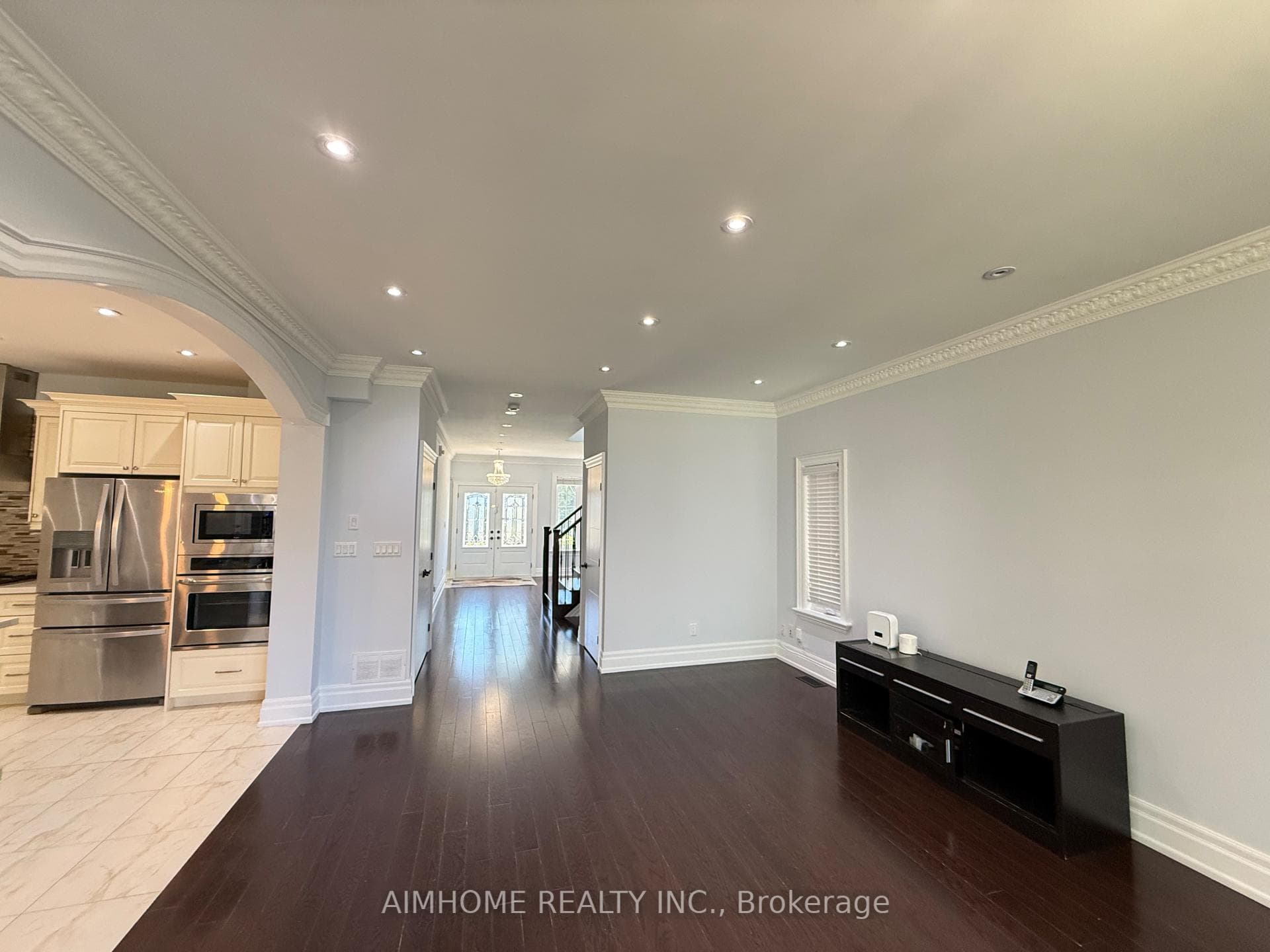 150 Aylesworth Avenue photo 10