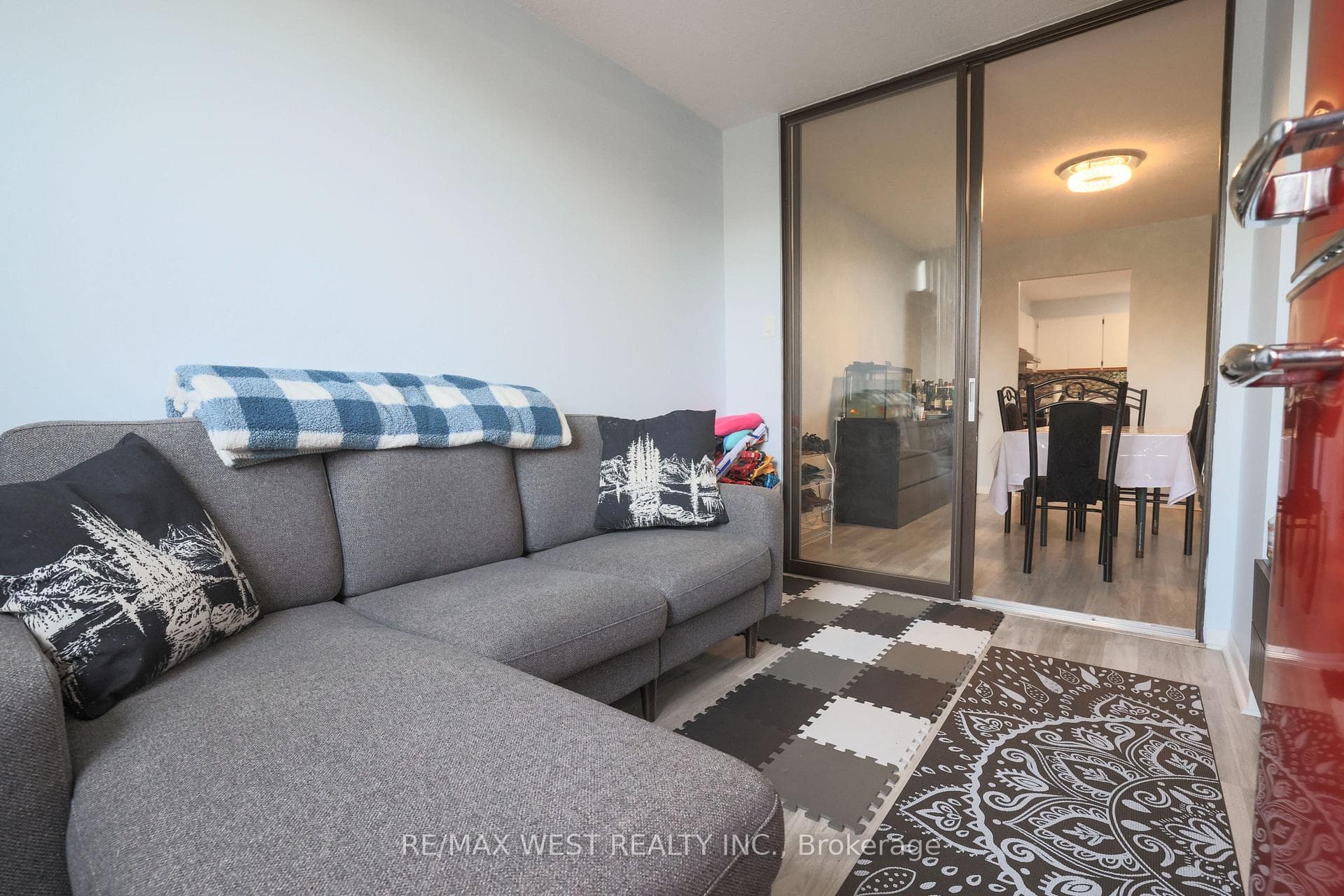 75 Emmett Avenue Unit 212 photo 21