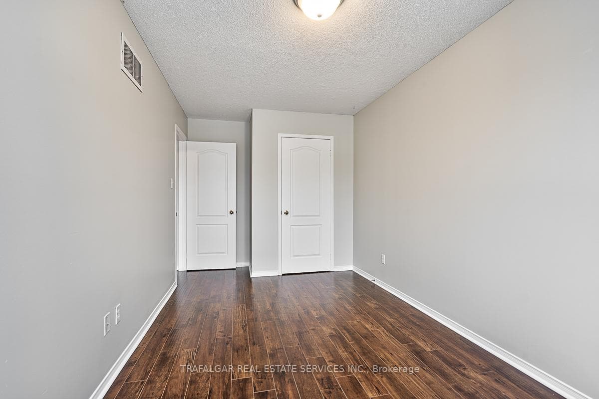 1237 Westview Terrace photo 17