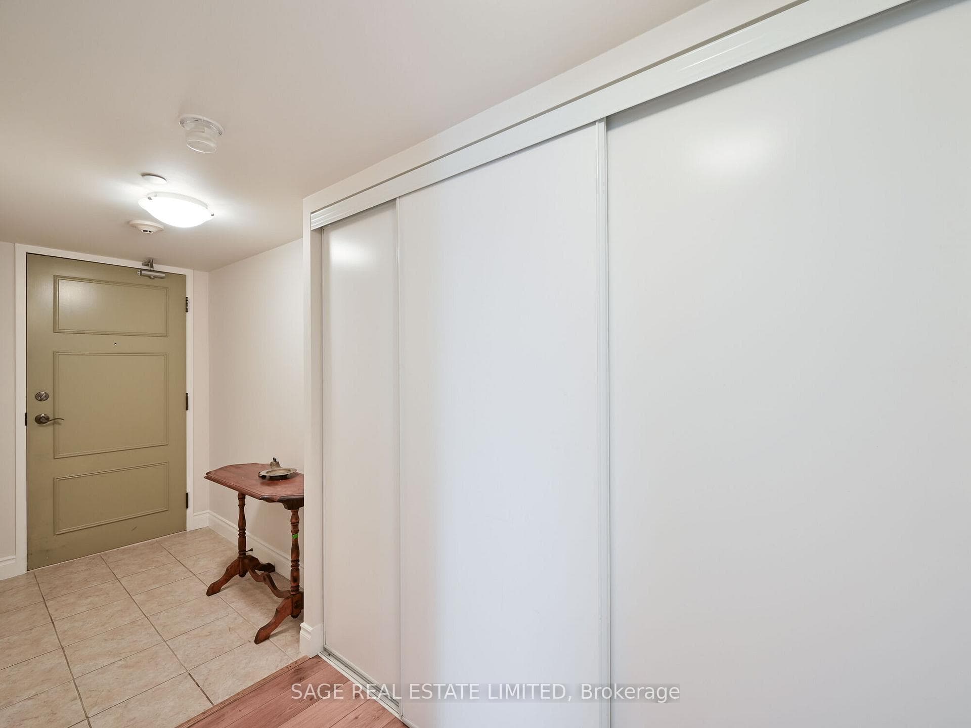 3 Marine Parade Drive Unit 808 photo 6