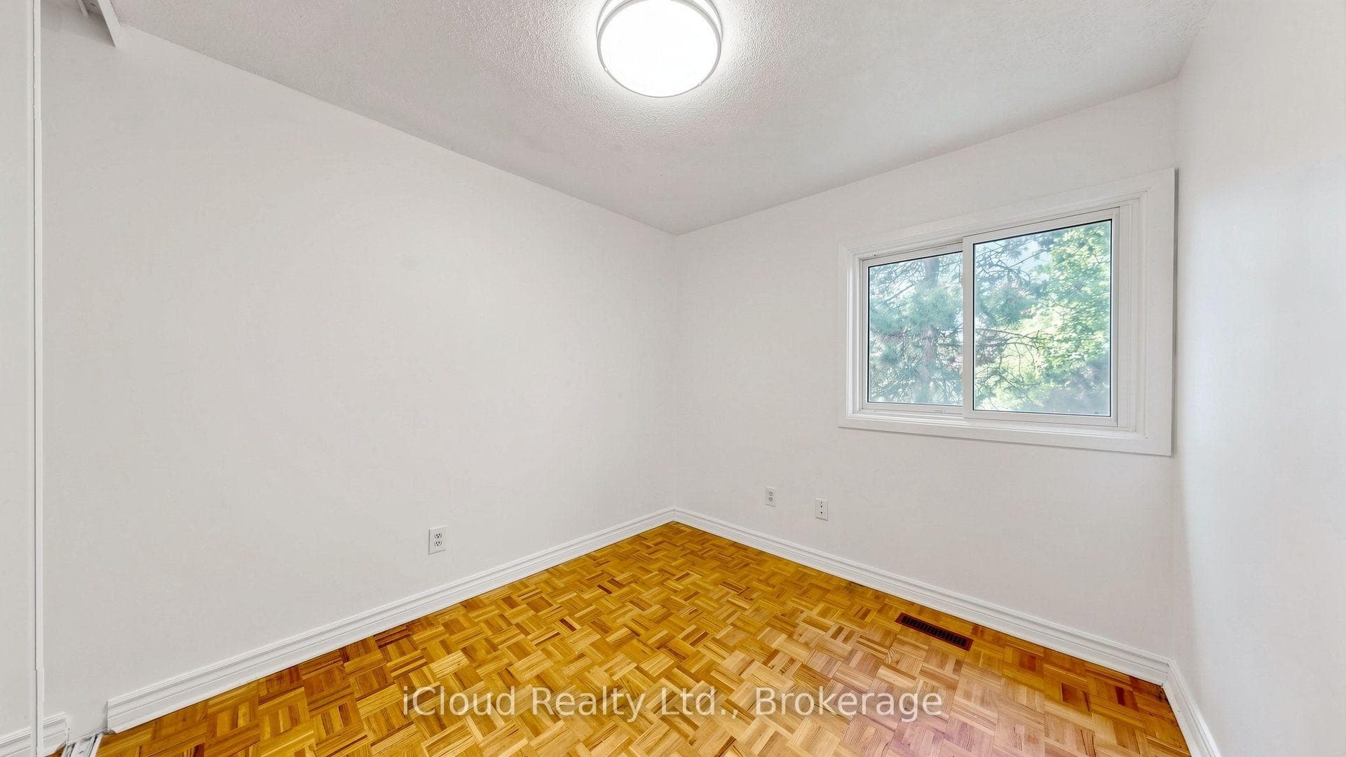 371 Orton Park Unit 120 photo 18