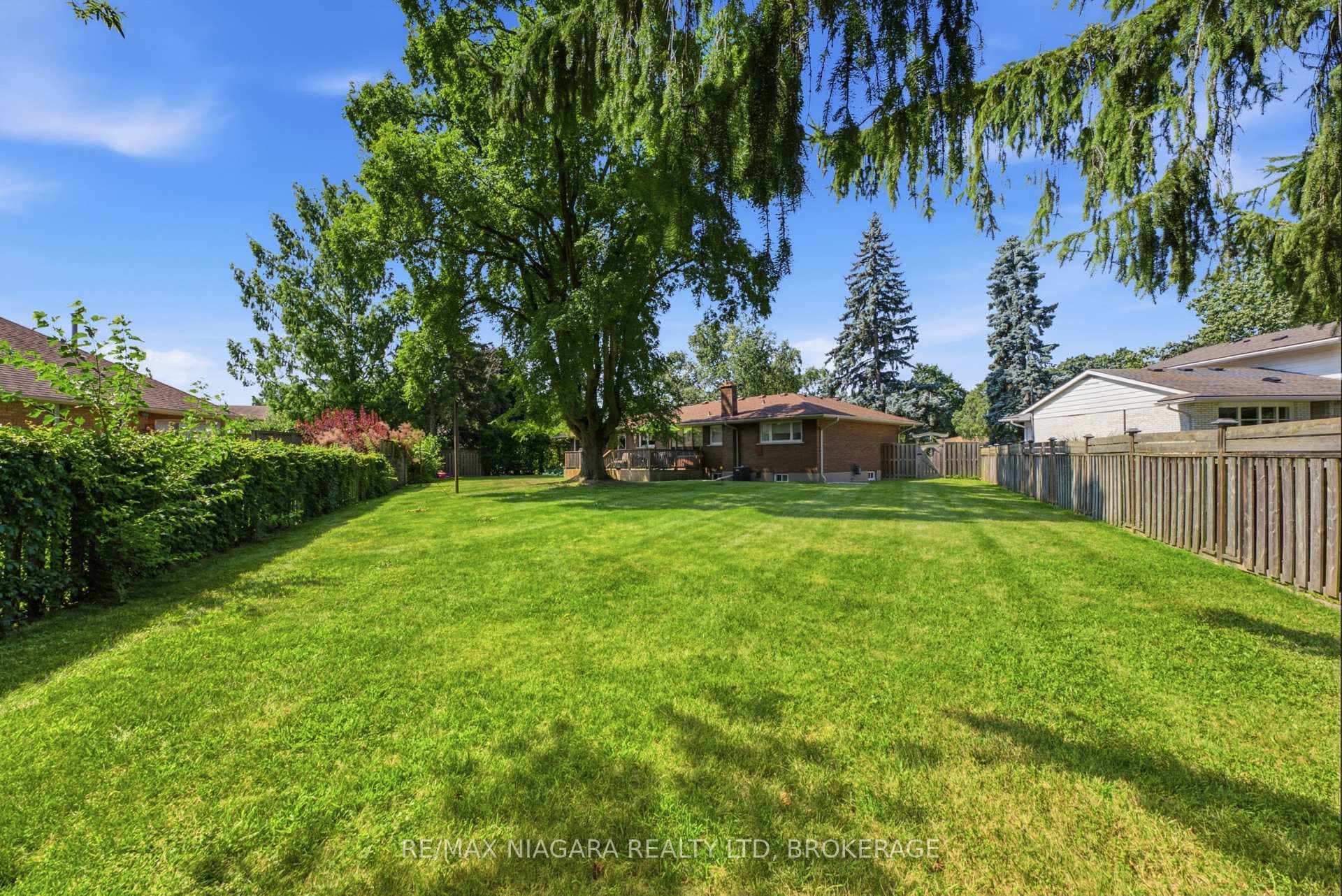 3374 Marlin Court photo 24