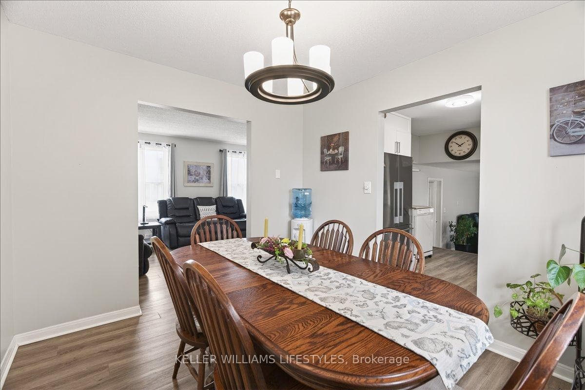 2 Juniper Place photo 11