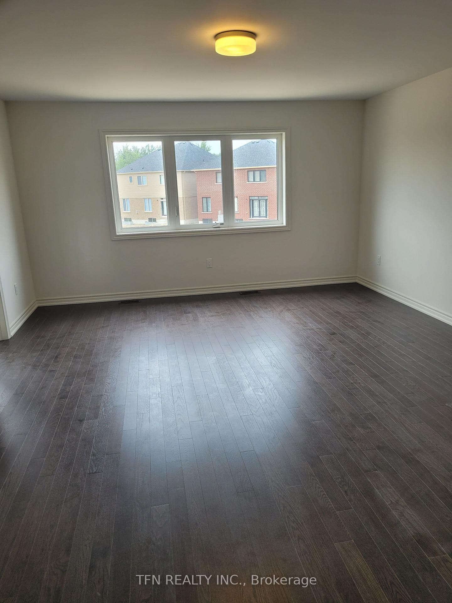 14 Primrose Heights photo 22